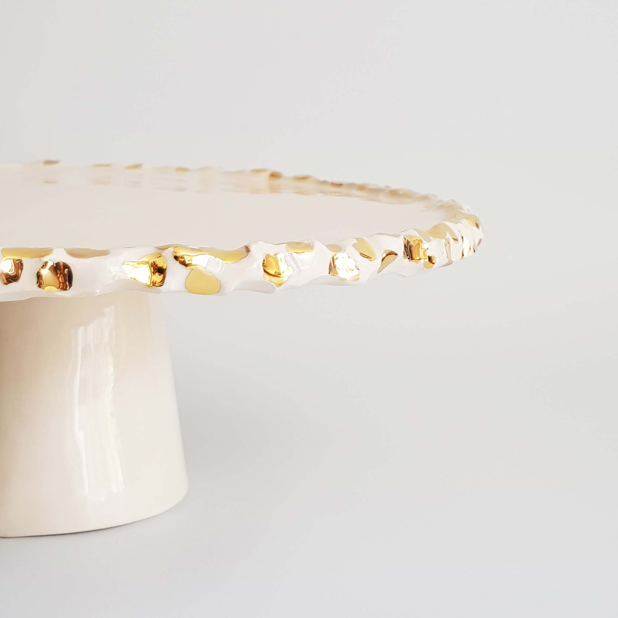giselle cake stand (4) cake stand close up